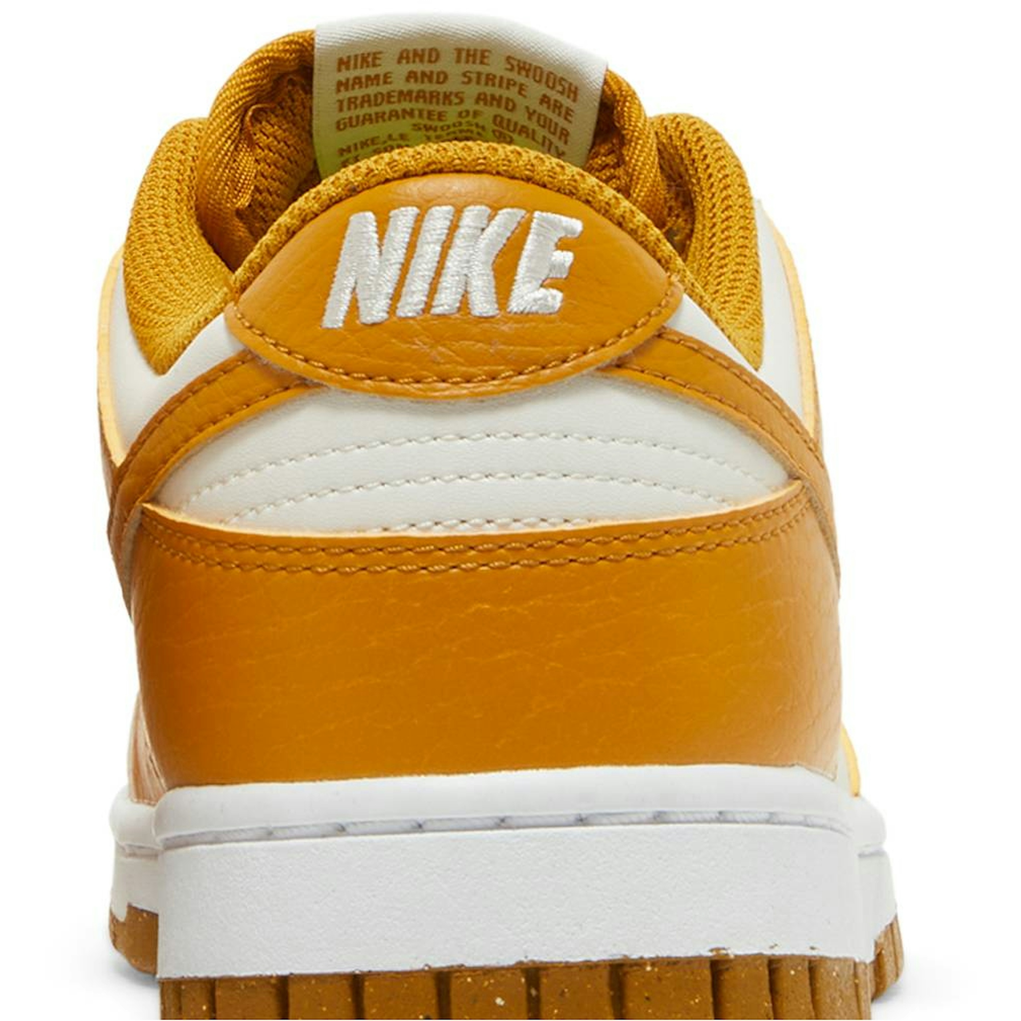 (W) Nike Dunk Low Next Nature ‚Curry‘ DN1431-001