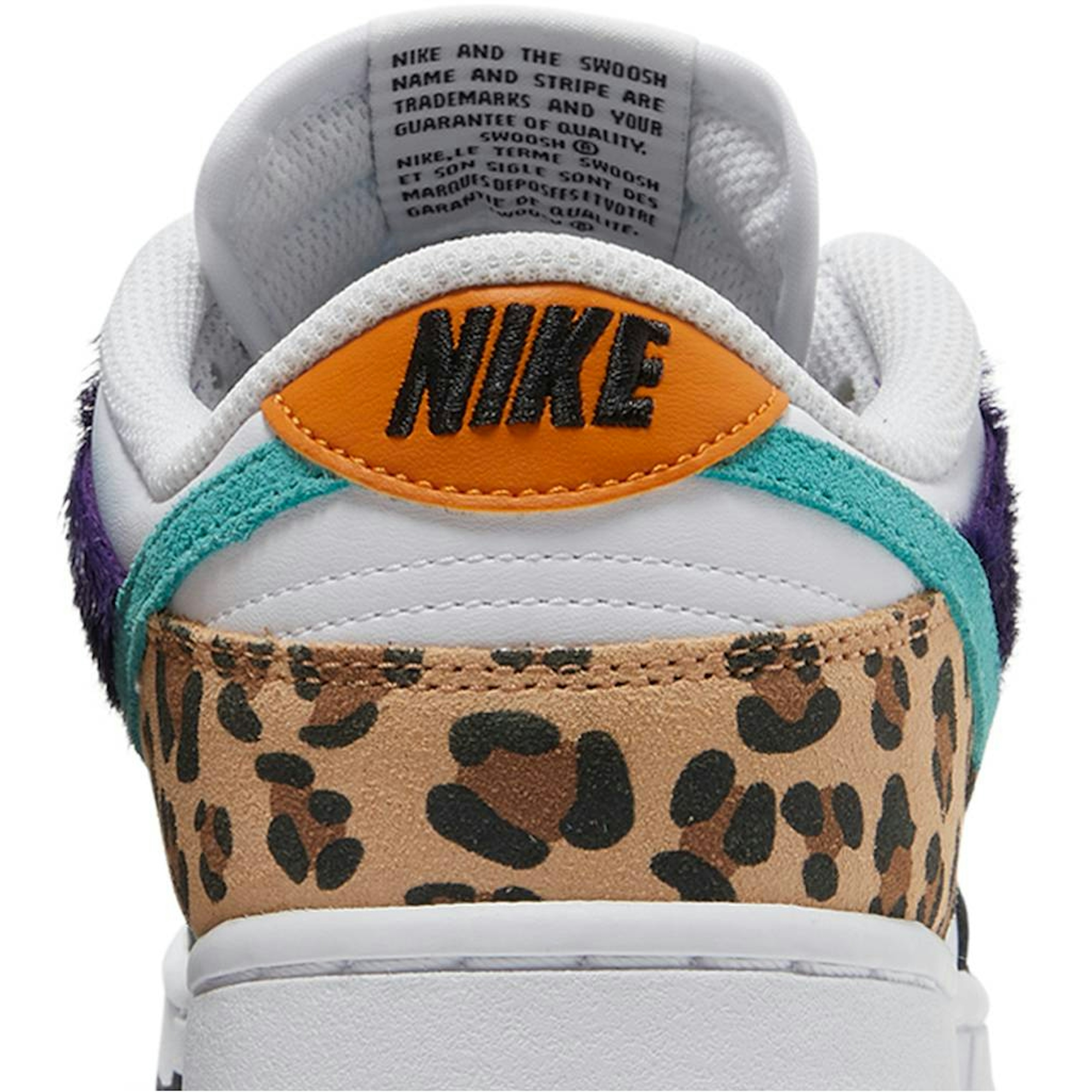 (W) Nike Dunk Low SE ‘Safari Mix’ DN3866-100